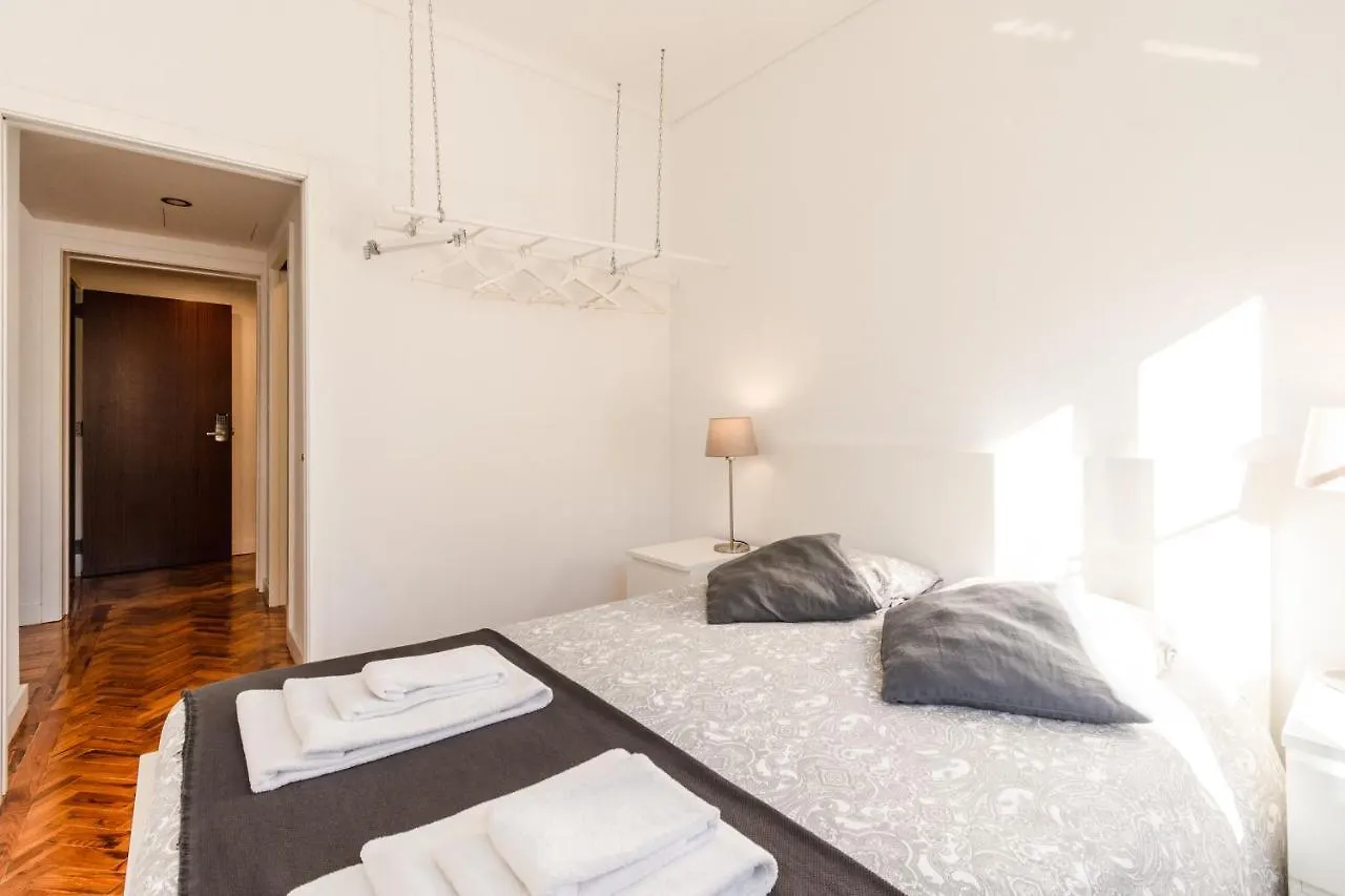 Carmo Apartments Lisbon