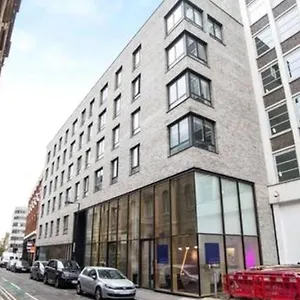 luxury-holiday-let-london-city.brighton-hotels-england.com/