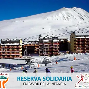apartamentos-paradis-blanc-deluxe-3000.andorra-la-vella-hotels.net/